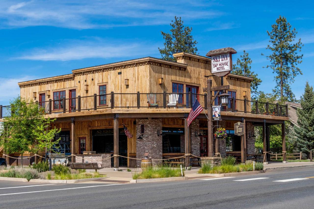 Ski Inn Taphouse Hotel Sisters Bagian luar foto